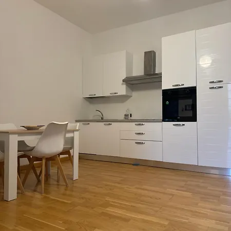 Atlantide Apartment *